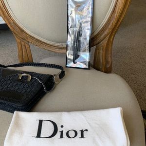 NEW Dior Backstage foundation brush.